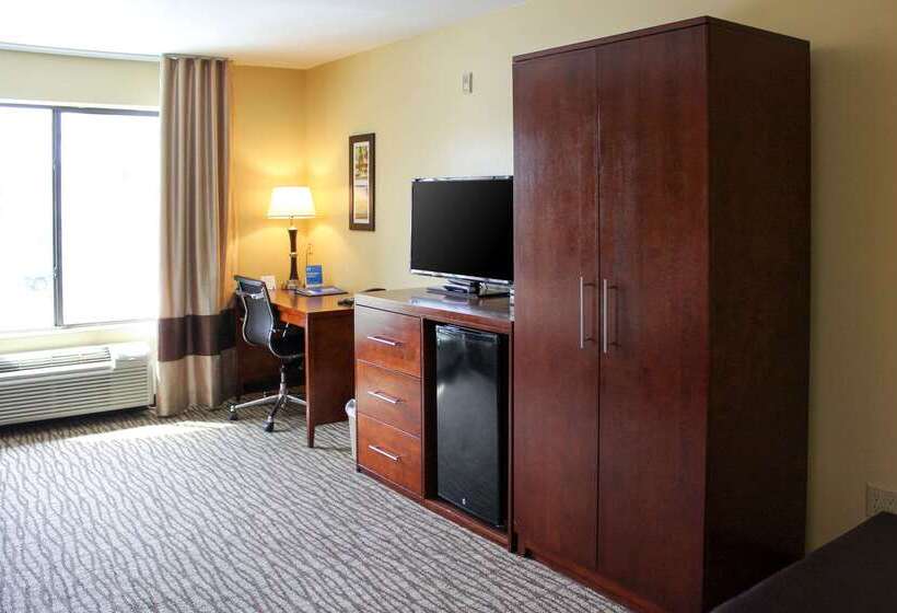 בית מלון כפרי Comfort Inn Pomona Near Fairplex