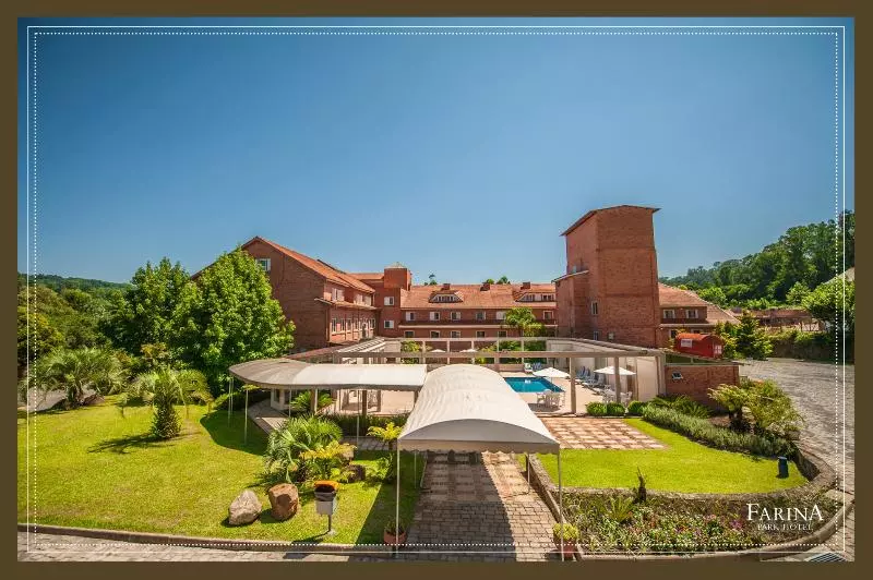 בית מלון כפרי Farina Park