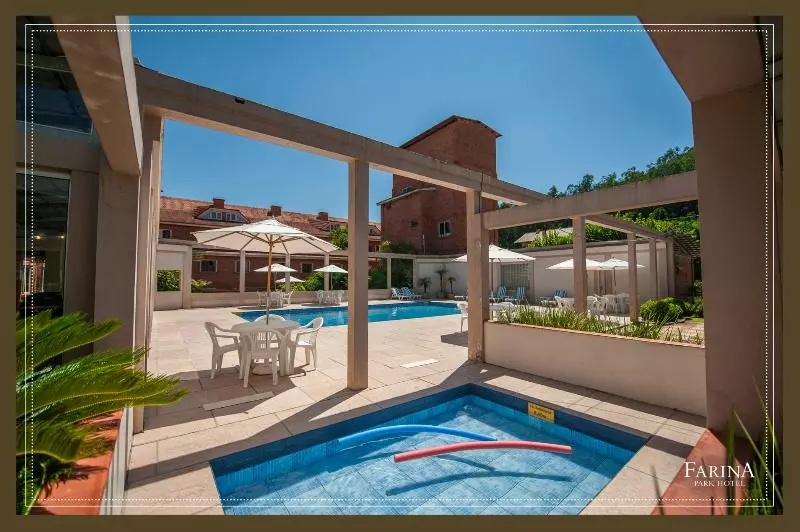 בית מלון כפרי Farina Park