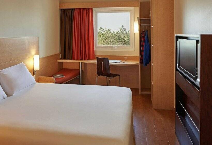 בית מלון כפרי Ibis Merida