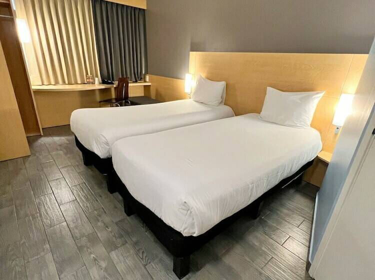 בית מלון כפרי Ibis Merida