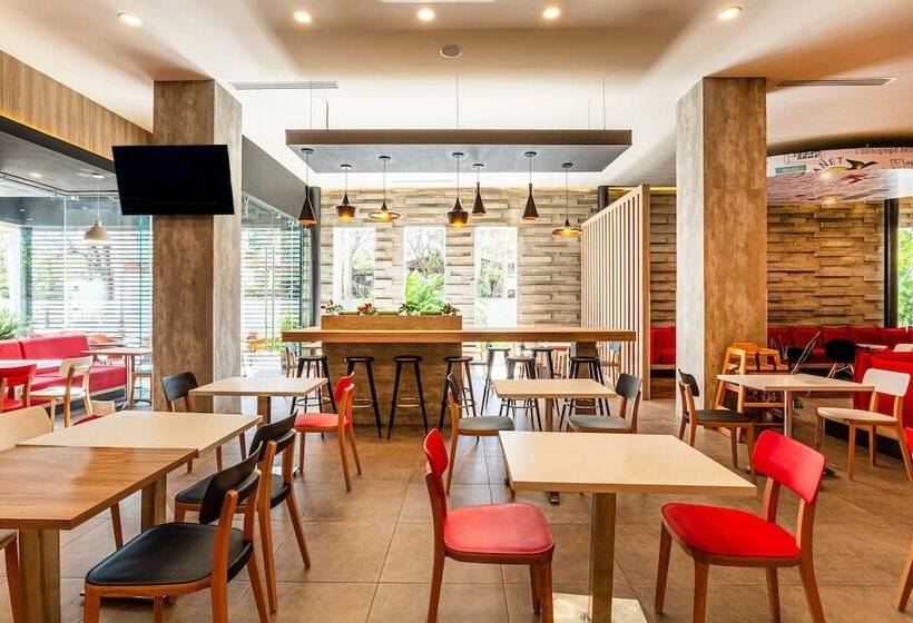 בית מלון כפרי Ibis Merida