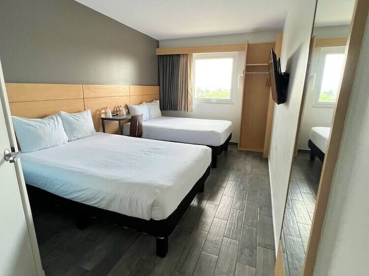 בית מלון כפרי Ibis Merida