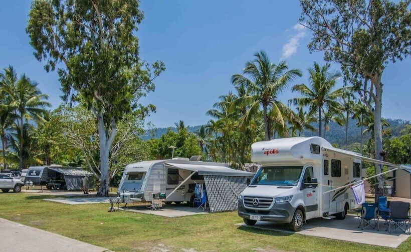 Отель Tasman Holiday Parks   Airlie Beach