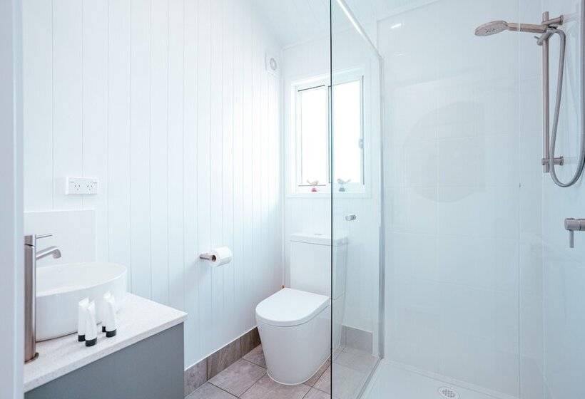 Отель Tasman Holiday Parks   Airlie Beach