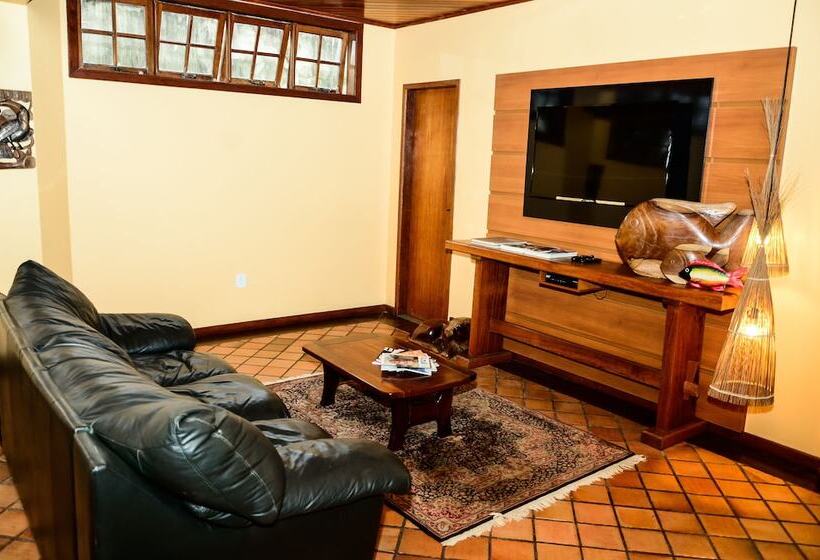 Hotel Mar De Cabo Frio