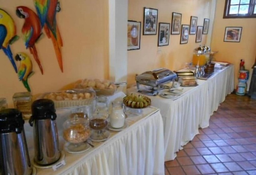 Hotel Mar De Cabo Frio