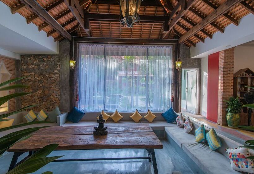 هتل Mekong Angkor Palace