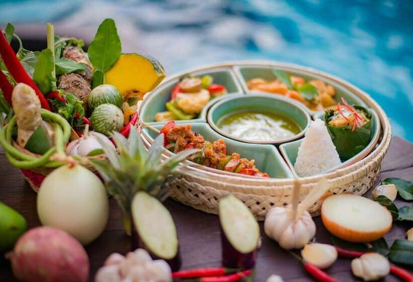 هتل Mekong Angkor Palace