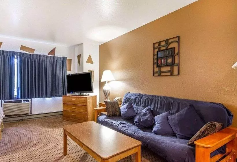 酒店 Rodeway Inn & Suites Madison East