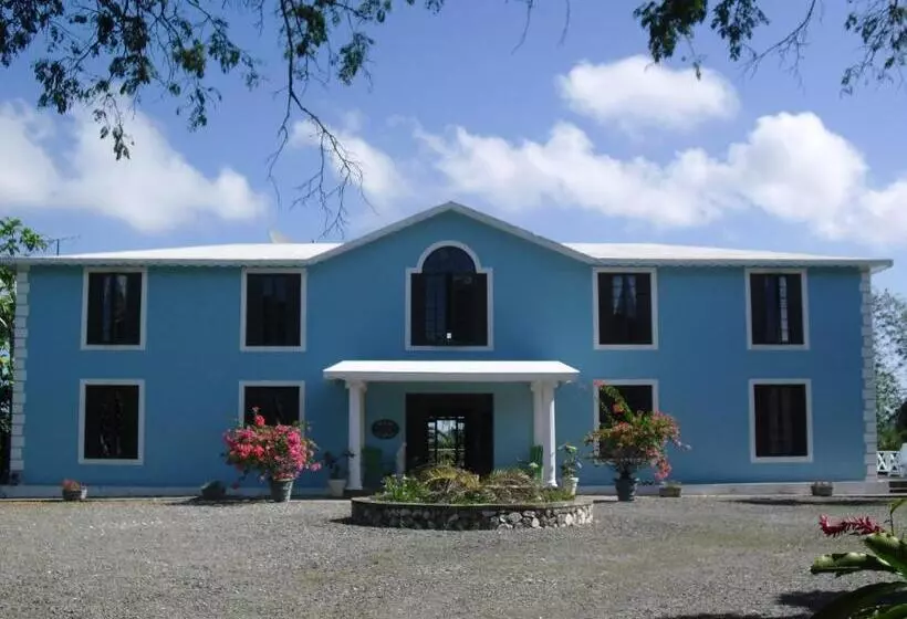 هتل Tamarind Great House