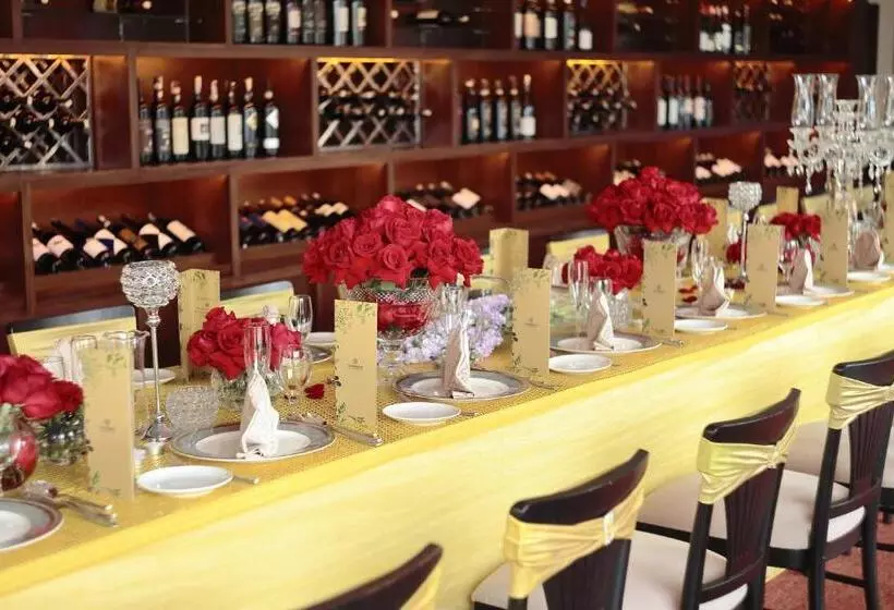 Отель The Magellan Sutera Resort