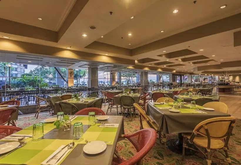 Отель The Magellan Sutera Resort