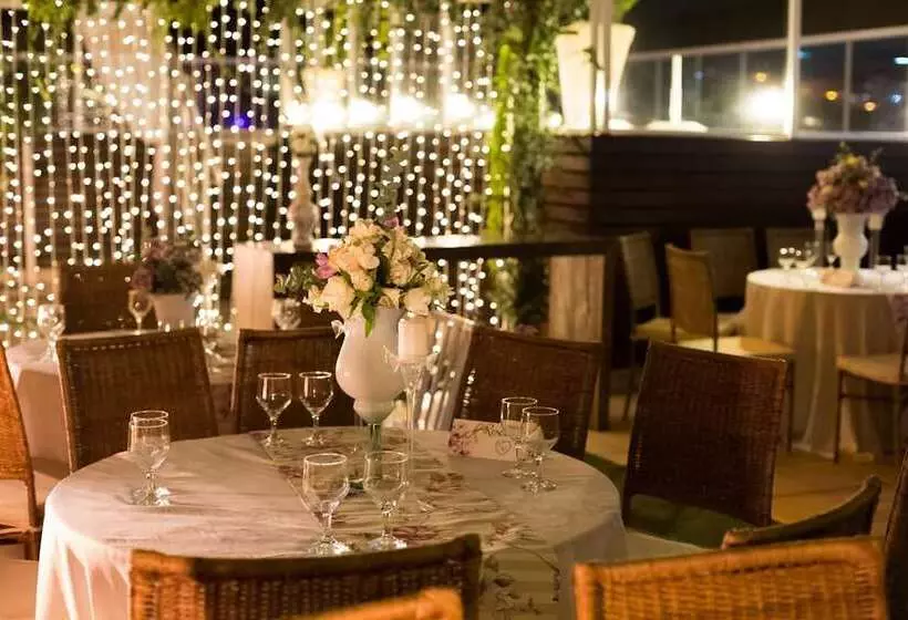 호텔 Victory Suites