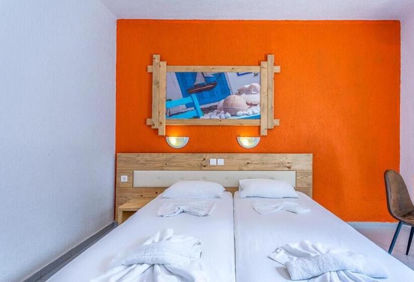 Simple Hotel Hersonissos Blue