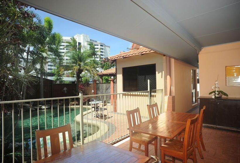 Отель The Balinese