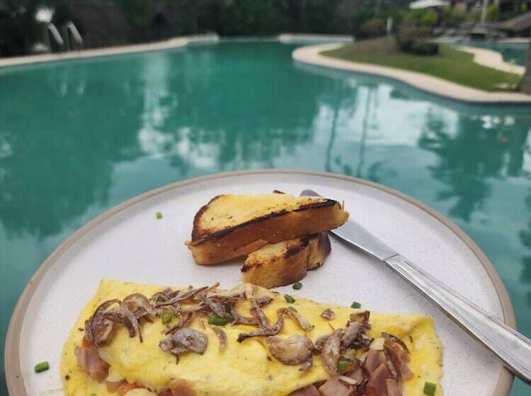 Casa Basilisa Hotel & Resort