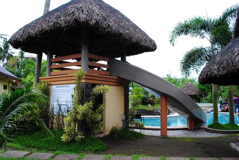 Casa Basilisa Hotel & Resort