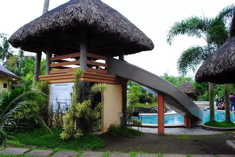 Casa Basilisa Hotel & Resort