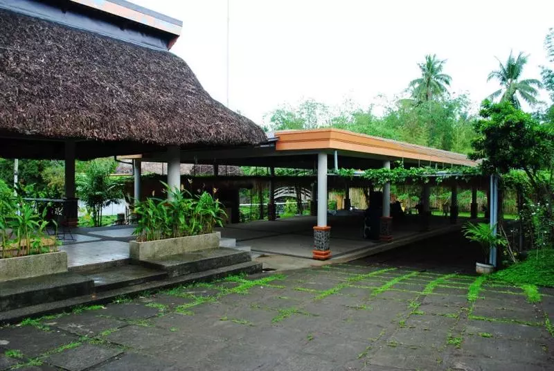 Casa Basilisa Hotel & Resort