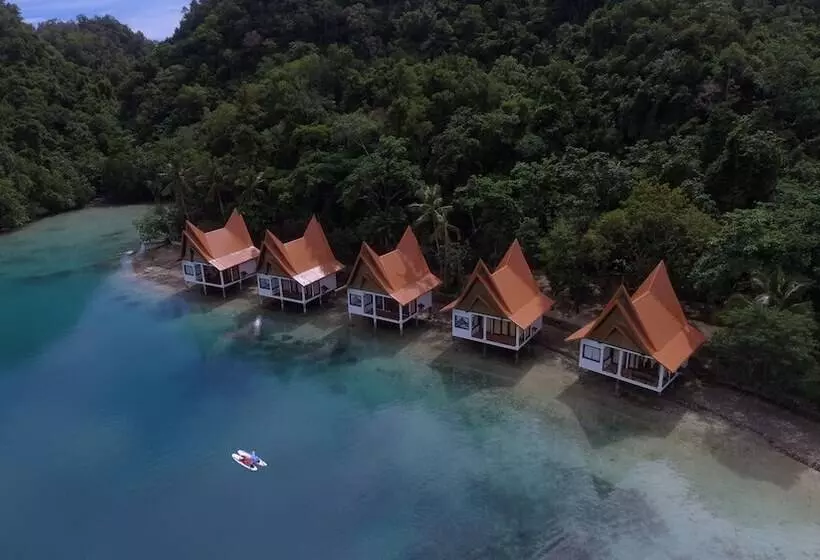 Hotelli Club Tara Island Resort