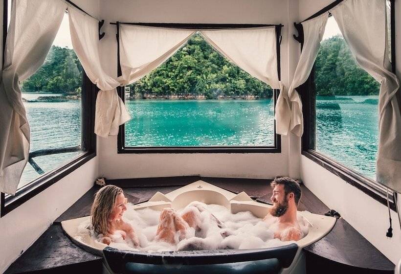 Szálloda Club Tara Island Resort