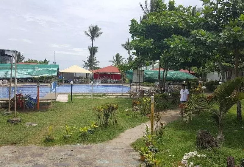 هتل Fiesta Resort