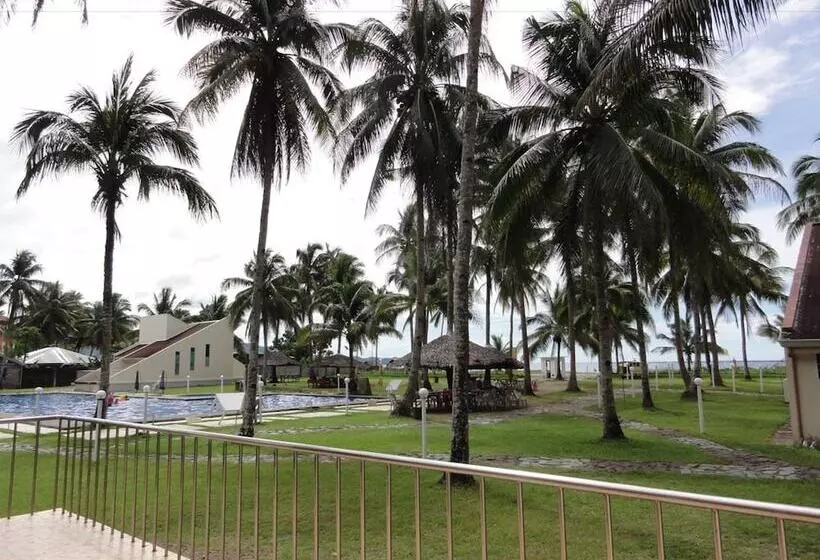 هتل Fiesta Resort