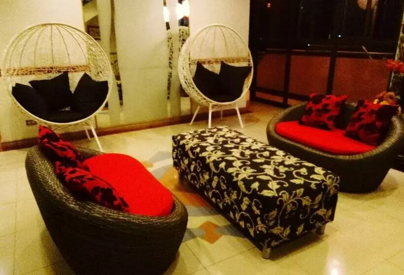 Hotelli Tabaco Gardenia