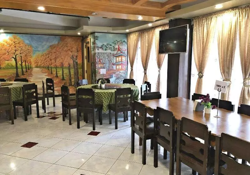 Hotelli Tabaco Gardenia