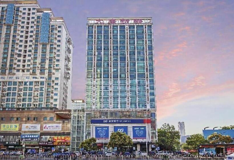 Xana Hotelle Wuhan Lingjiao Lake Wanda Plaza Branch