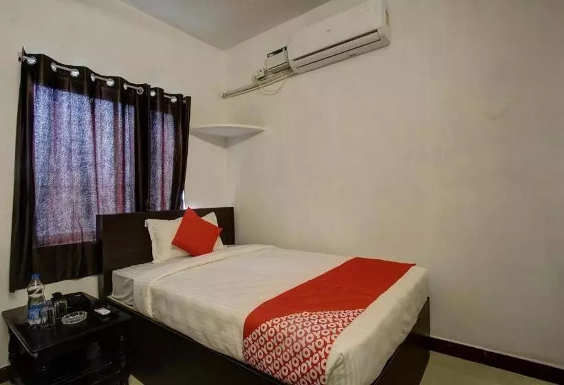 Super Hotel O Roomz