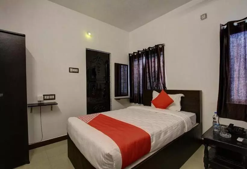Super Hotel O Roomz