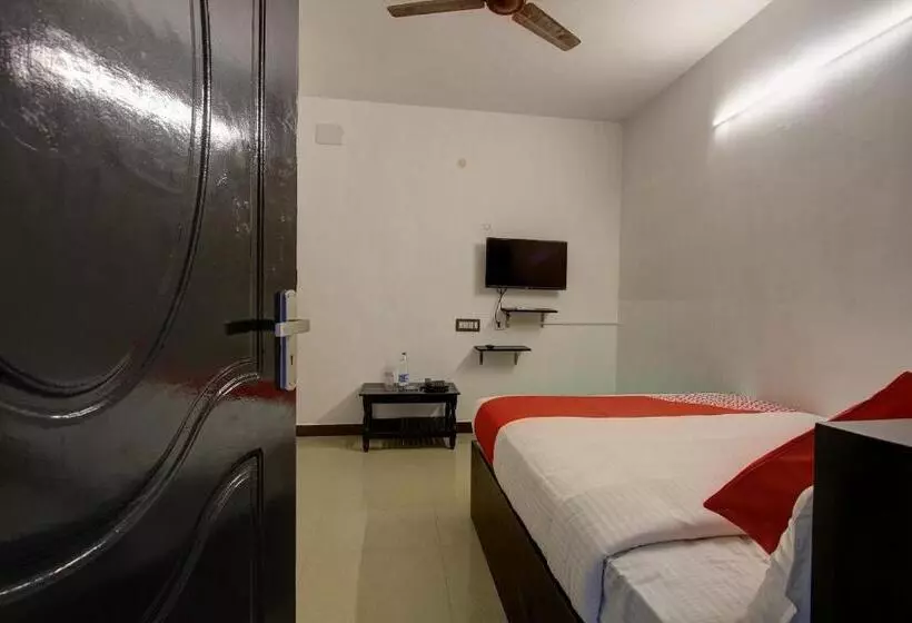 Super Hotel O Roomz