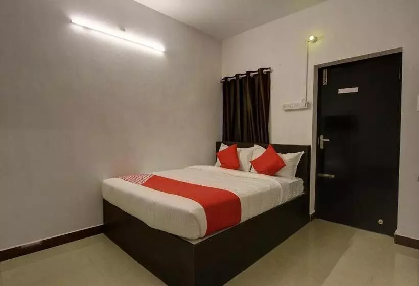 Super Hotel O Roomz