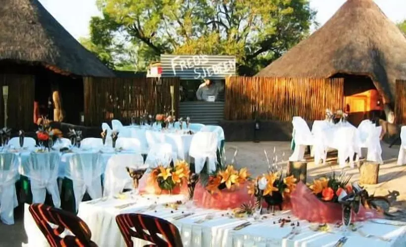 ホテル Komma Nader Gastehuis