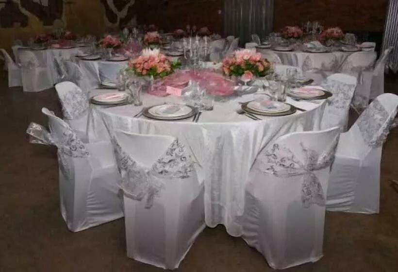 ホテル Komma Nader Gastehuis