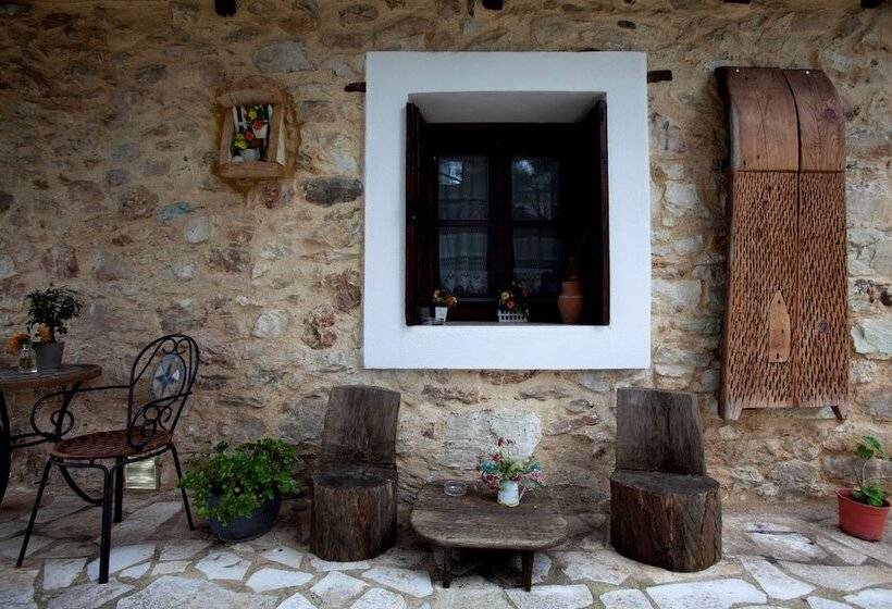 ホテル To Archontiko Guesthouse Villa