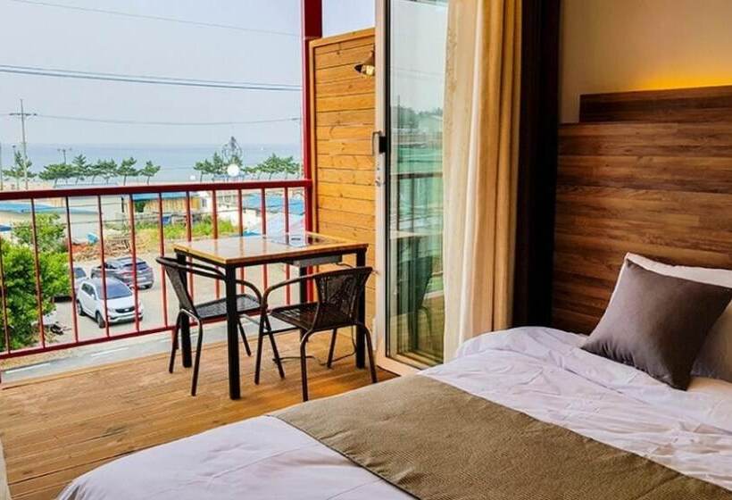 Hotel Yangyang Y Pension