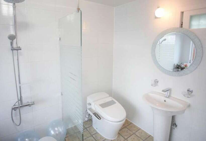 Namhae Eunbit Bada Pension