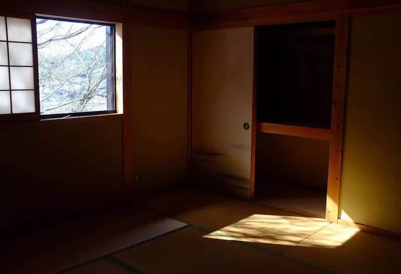 ペンション Garakuchin