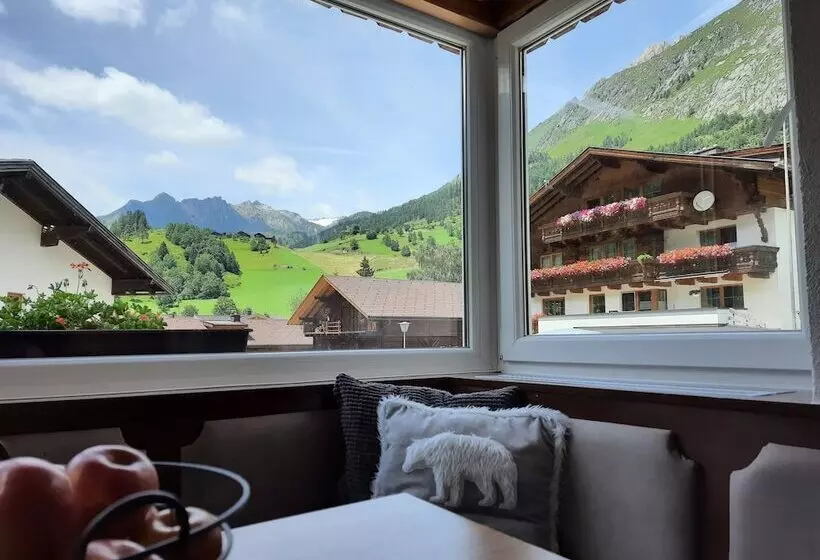 Majatalo Gästehaus Enzian