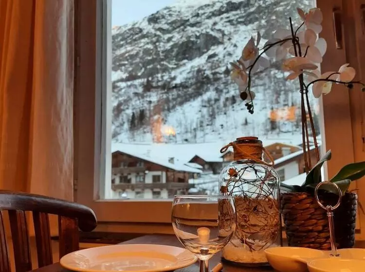 Majatalo Gästehaus Enzian