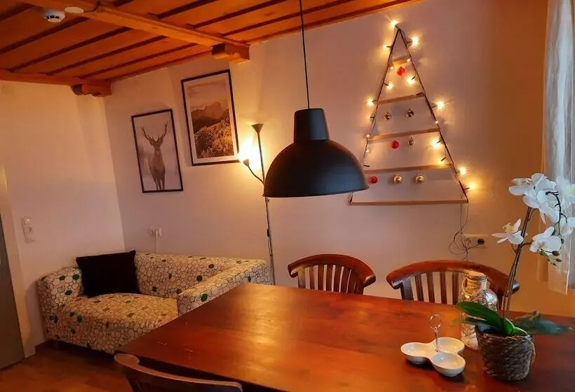 Majatalo Gästehaus Enzian