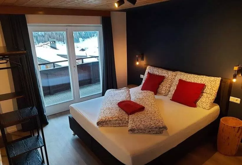 Majatalo Gästehaus Enzian