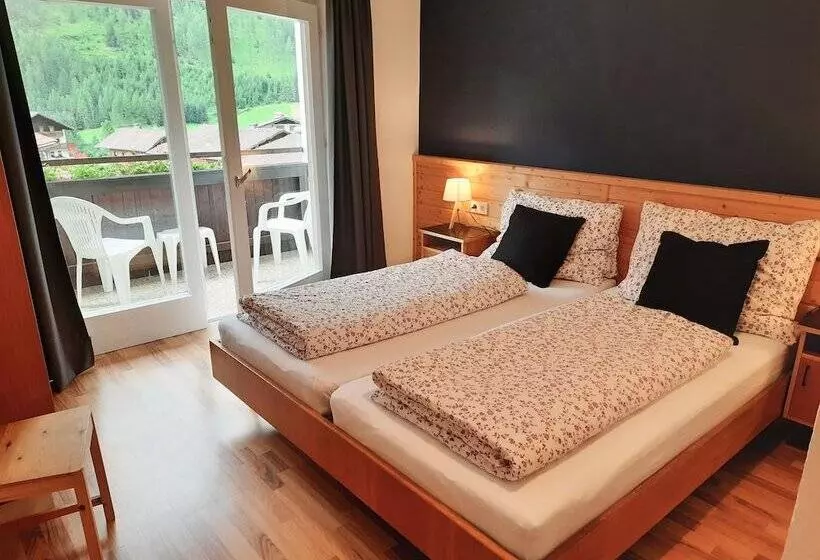 Majatalo Gästehaus Enzian