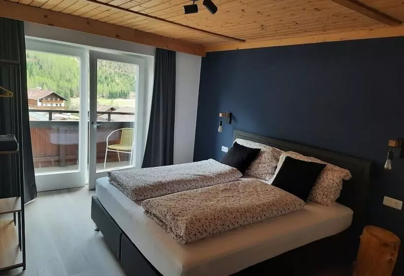 Majatalo Gästehaus Enzian