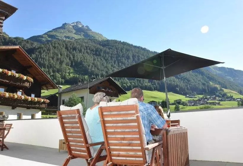 Majatalo Gästehaus Enzian