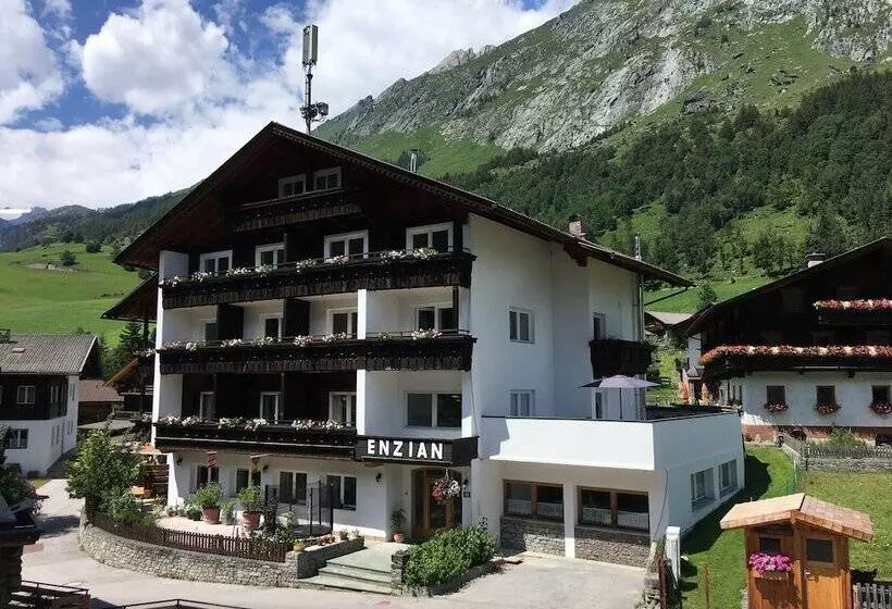 Majatalo Gästehaus Enzian