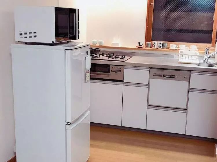 ペンション Guest House Asahi